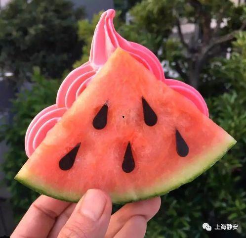 网红求瓜吃,一场视觉与味蕾的双重盛宴 第3张 网红求瓜吃,一场视觉与味蕾的双重盛宴 第3张
